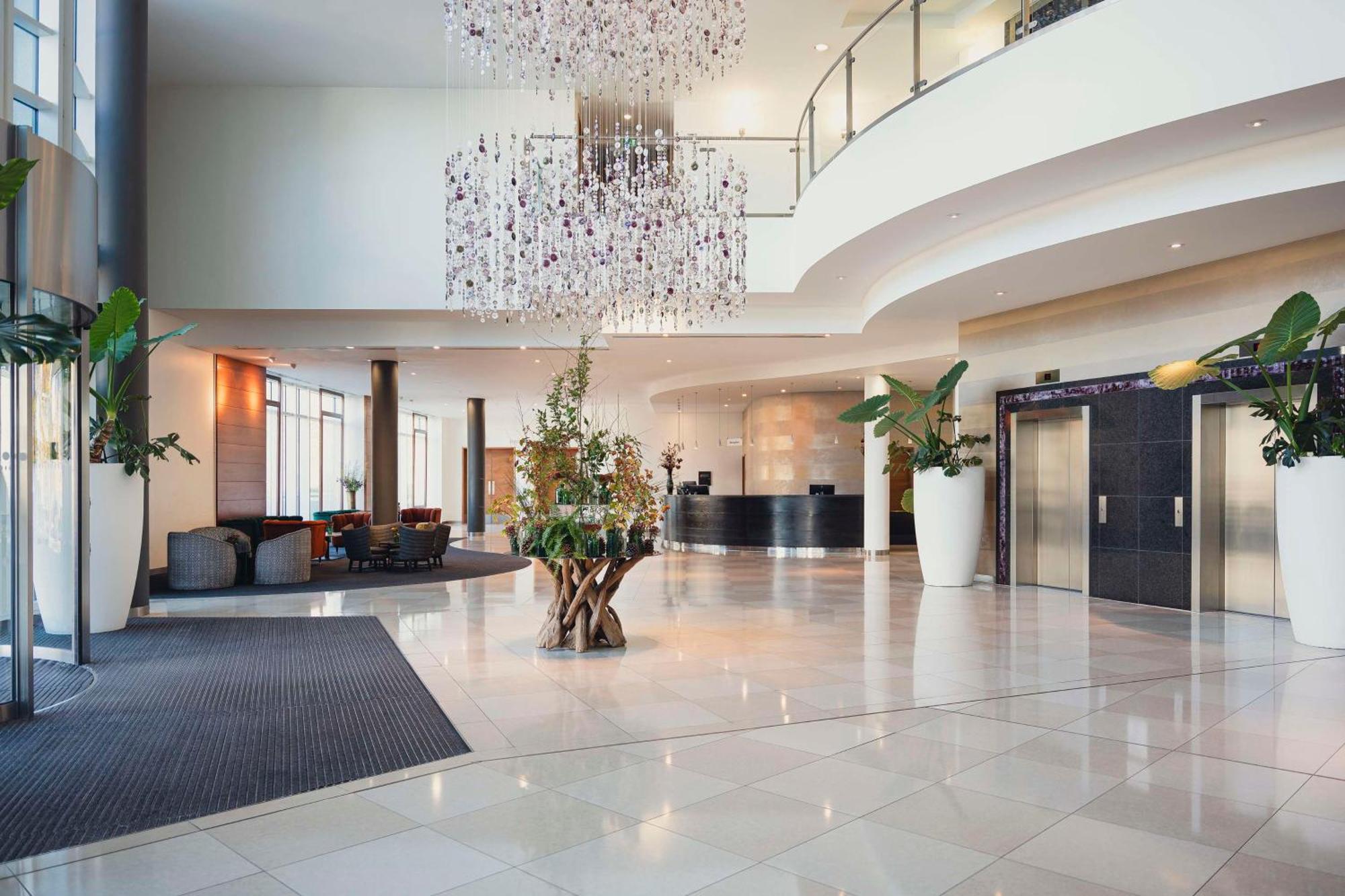 Hotel Hilton Reading Exterior foto